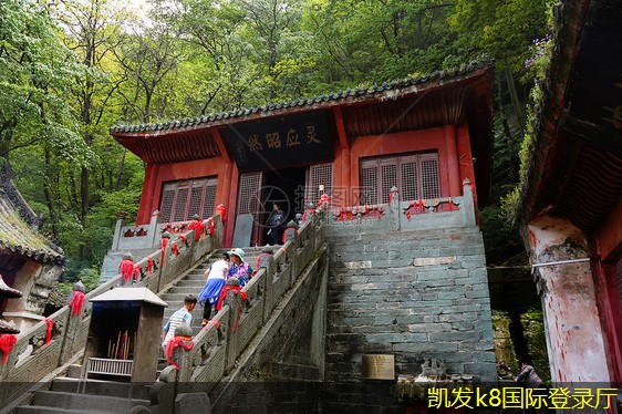 如何利用安防監(jiān)控進行風(fēng)險管理