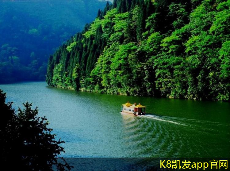 集團(tuán)電話在高管溝通中的重要性